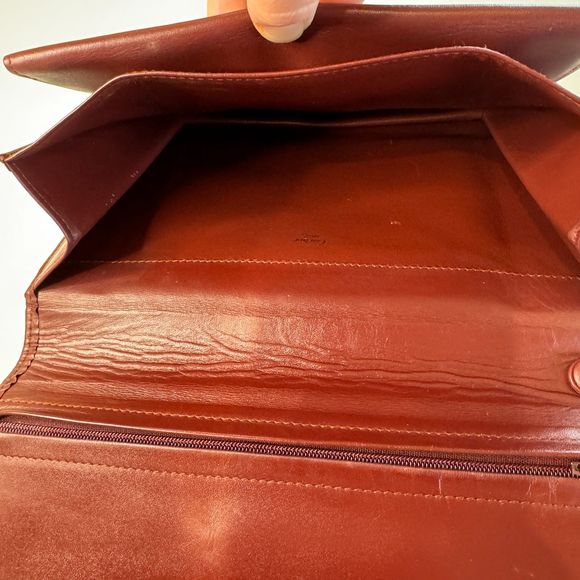 CARTIER Burgundy Bordeaux Leather Clutch Purse Bag - Authentic - Picture 11 of 16